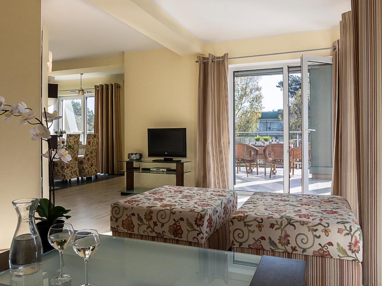 Vacationclub - Rezydencja Bursztyn Apartament 31 Swinoujscie Dış mekan fotoğraf